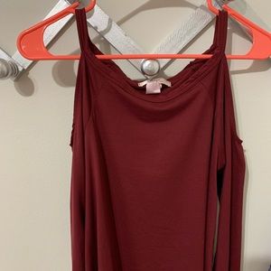 Maroon long sleeve shirt with shoulder cut outs